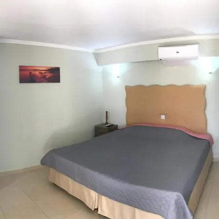 Apartamento Livia's Appartments Paphos