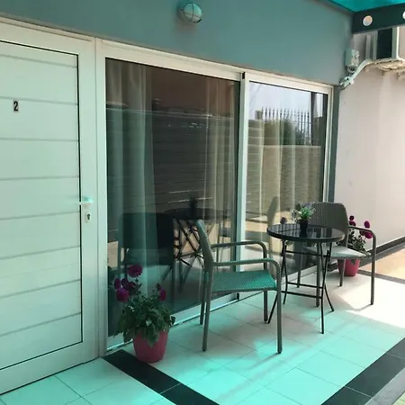 Livia's Appartments Πάφος