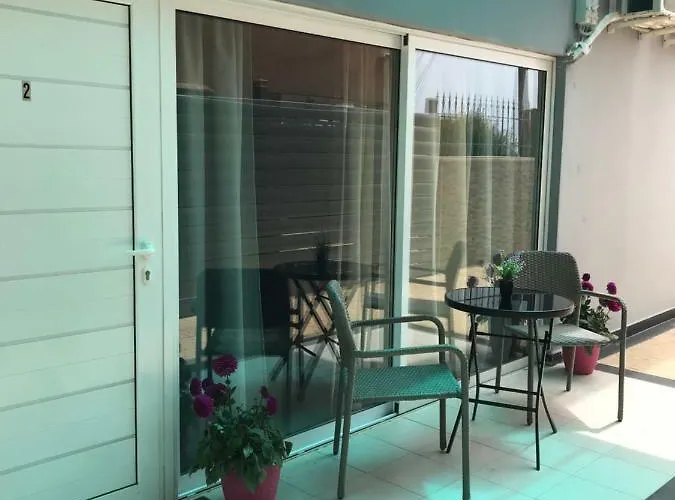 Livia's Appartments Πάφος